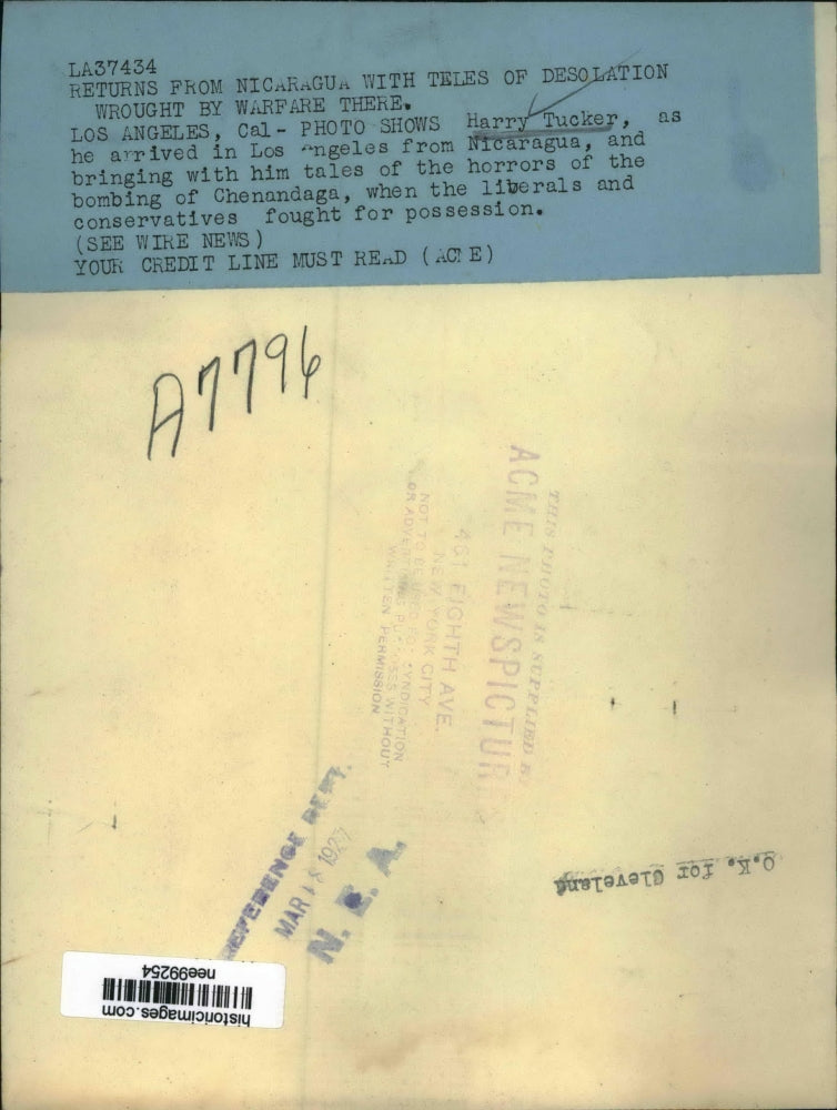 1927 Press Photo Pilot Harry Tucker After Flight from Nicaragua to Los Angeles