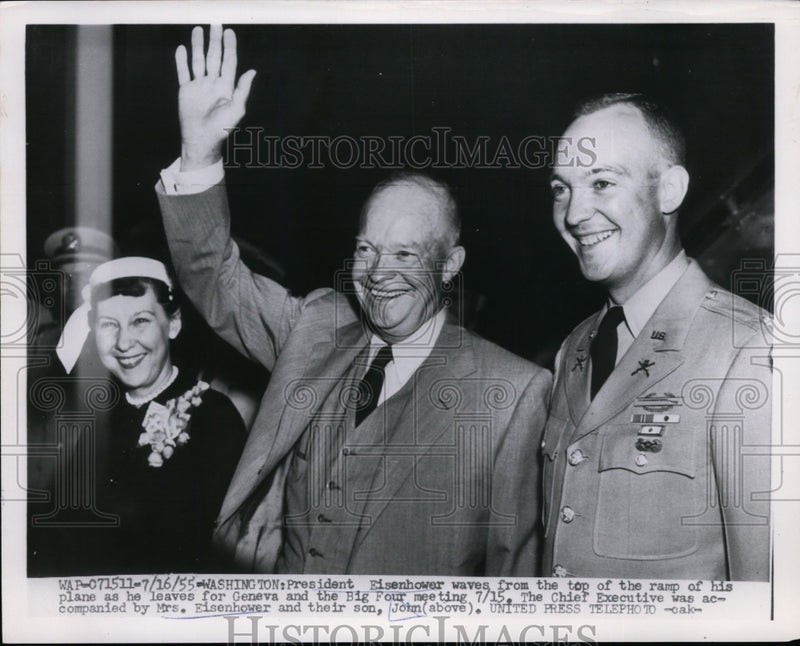 Load image into Gallery viewer, 1955 Press Photo Pres.Dwight Eisenhower leaves for Geneva for Big Four Meeting
