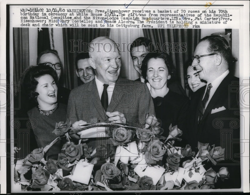 Load image into Gallery viewer, 1960 Press Photo Pres.Eisenhower receive 70 roses on his 70th Birthday
