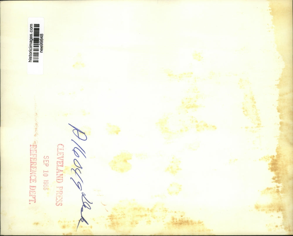 1955 Press Photo Pres. Dwight Eisenhower with Adm. Arthur W. Radford - nee99848