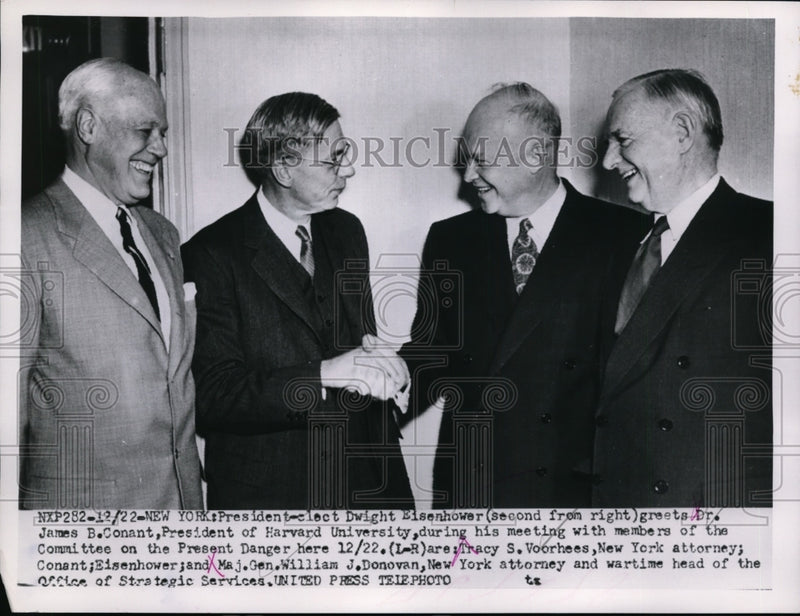 Load image into Gallery viewer, 1952 Press Photo Dwight Eisenhower Greets Members of Committee on Present Danger
