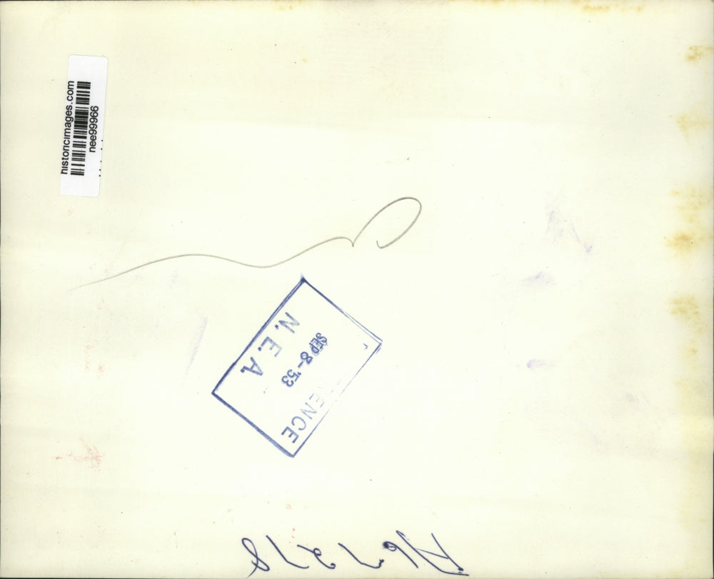 1953 Press Photo President Dwight D. Eisenhower Meets 2-Year Old Cowgirl