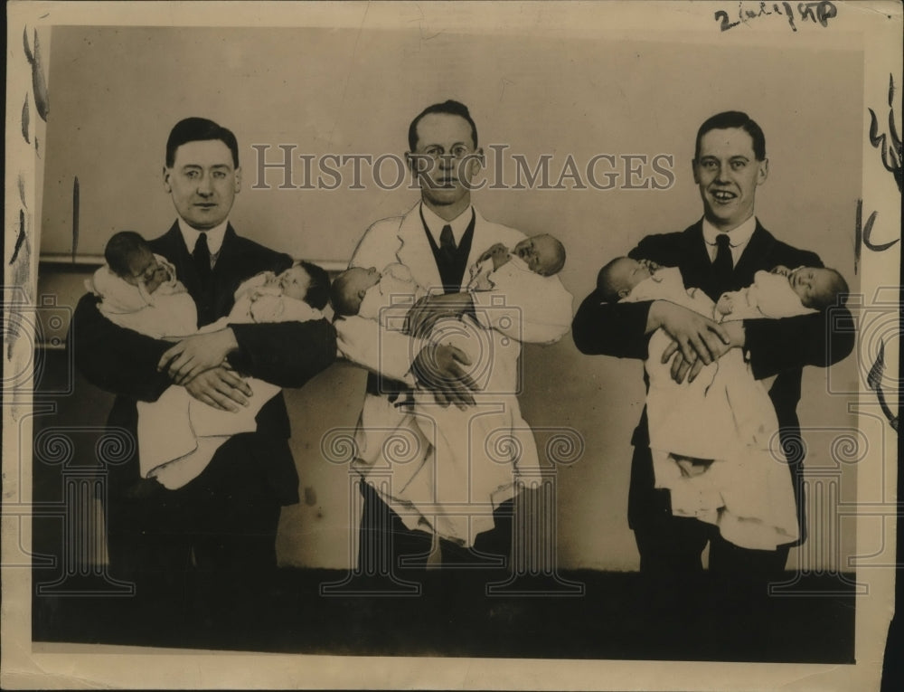 1922 Press Photo Three sets of twins born in London hospital on same night- Historic Images