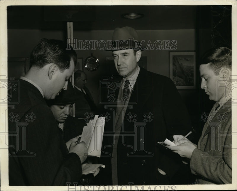 Load image into Gallery viewer, 1941 Press Photo W Averill Harriman Lend-Lease Coordinator in London - nef00432

