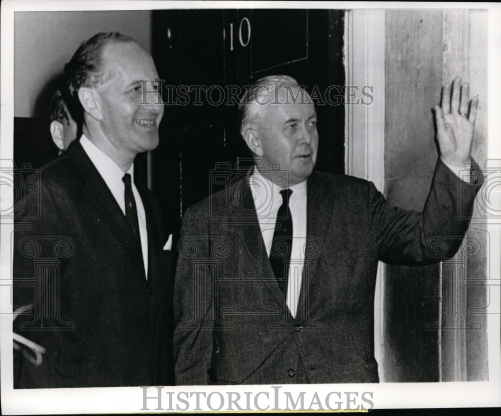 1966 Press Photo British Prime Minister Harold Wilson &amp; Capt Terence ONeill