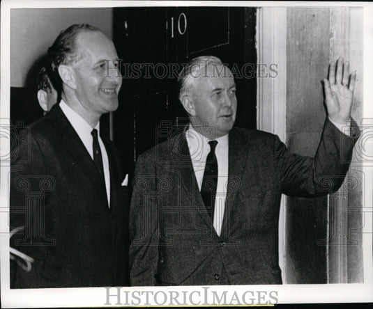 1966 Press Photo British Prime Minister Harold Wilson & Capt Terence ONeill