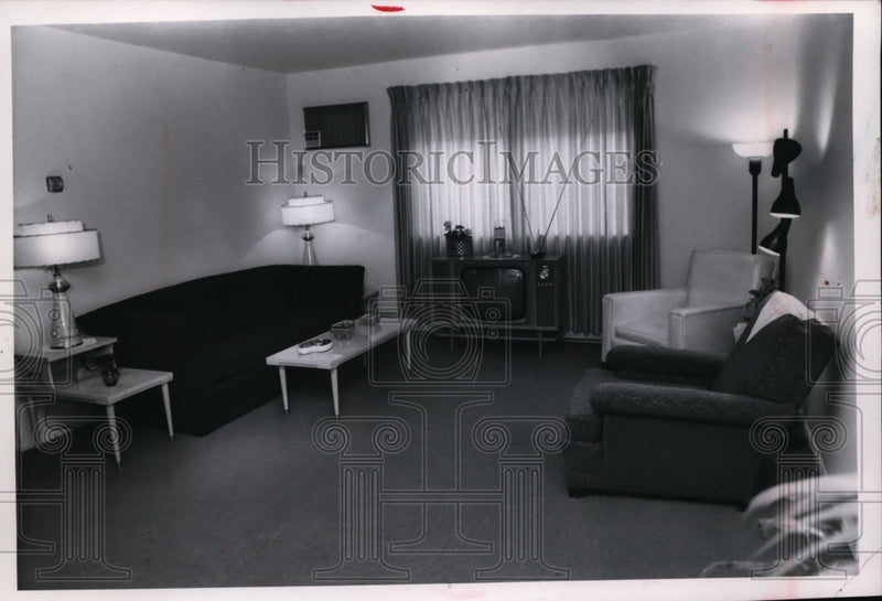 Load image into Gallery viewer, 1964 Press Photo Northfield Square Apartments - nef00617

