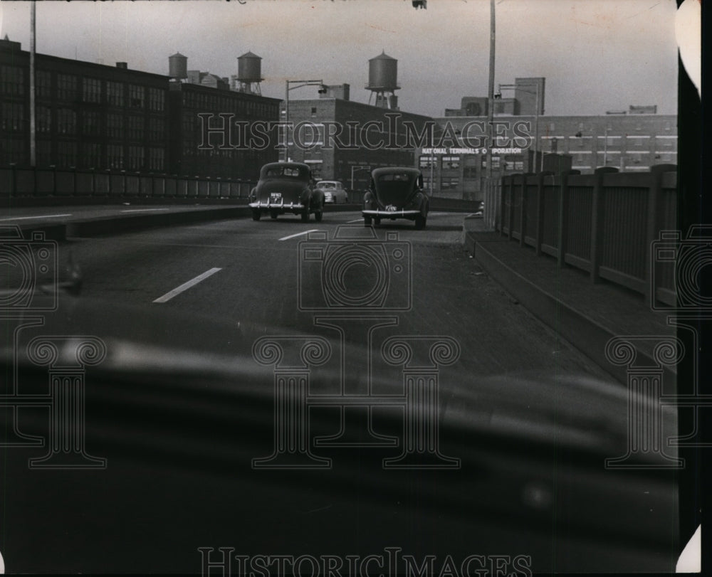1951 Press Photo Shore Drive in Cleveland Ohio - nef00743