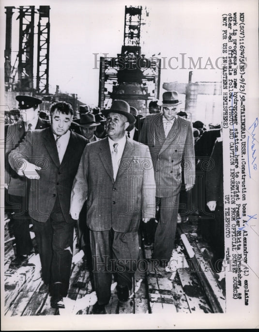 1958 Press Photo A Alexandrov explains progress on hydropower station