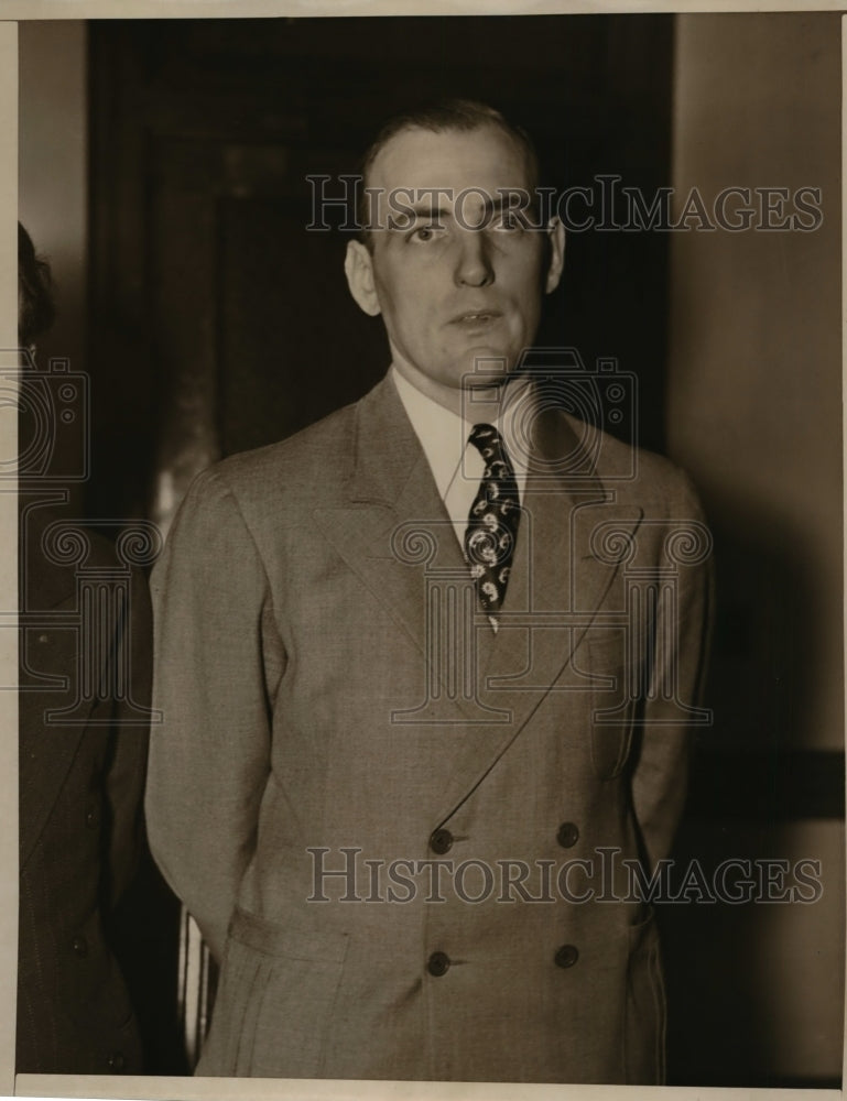 1938 Press Photo Arthur Chalmers During Trial - nef01161
