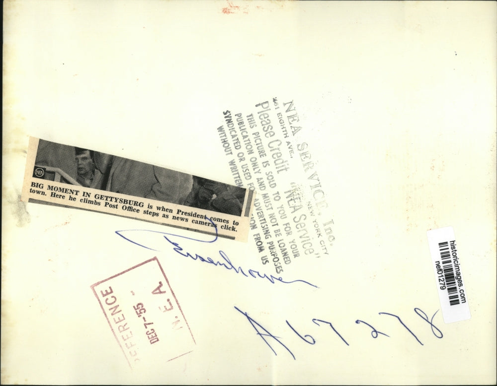 1955 Press Photo President Eisenhower at Gettysburg Post Office - nef01279