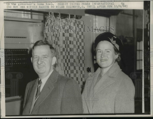 1958 Press Photo Ohio Governor C. William O'Neill and Wife - nef01586