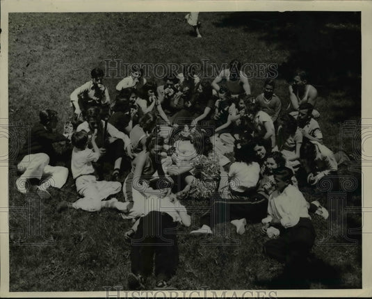1939 Press Photo Children in Rocky Rover Metropolitan Park - nef01717