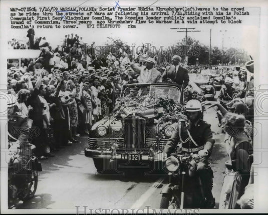 1959 Press Photo Soviet Premier Nikita Khrushchev Waves to Crowd in Warsaw