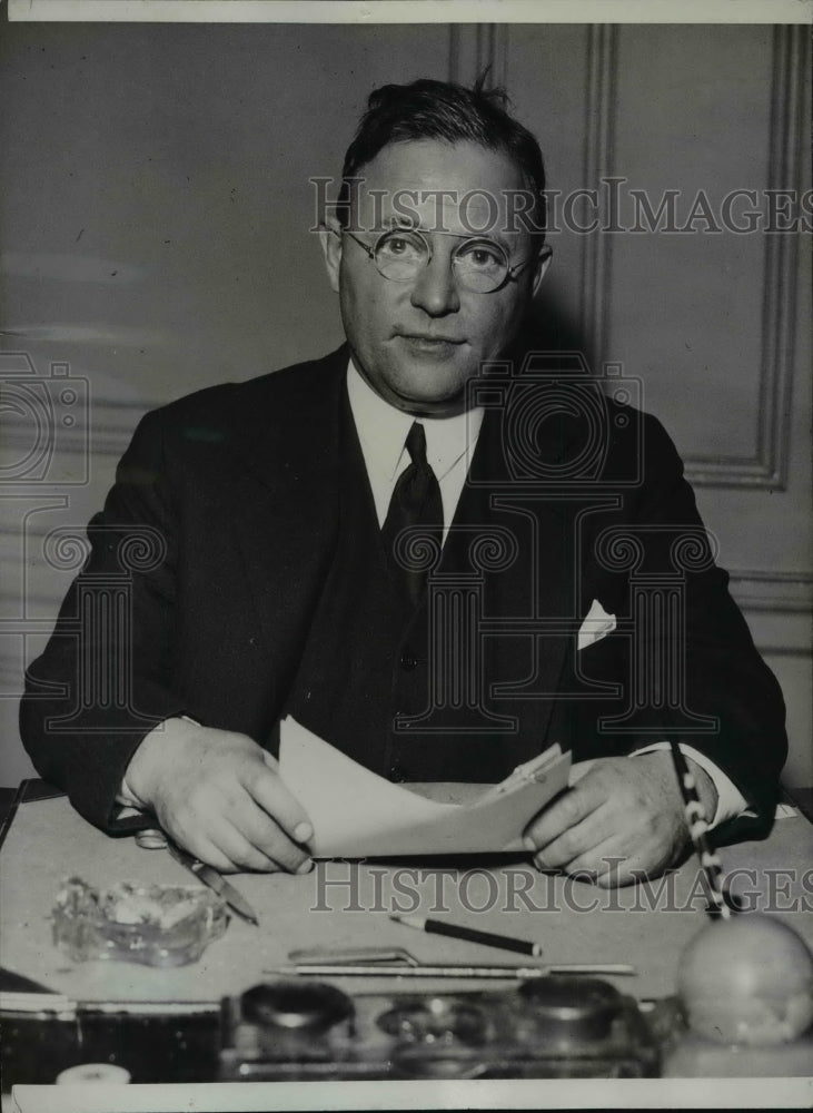 1933 Press Photo J David Stern purchases the New York Daily News - nef02197