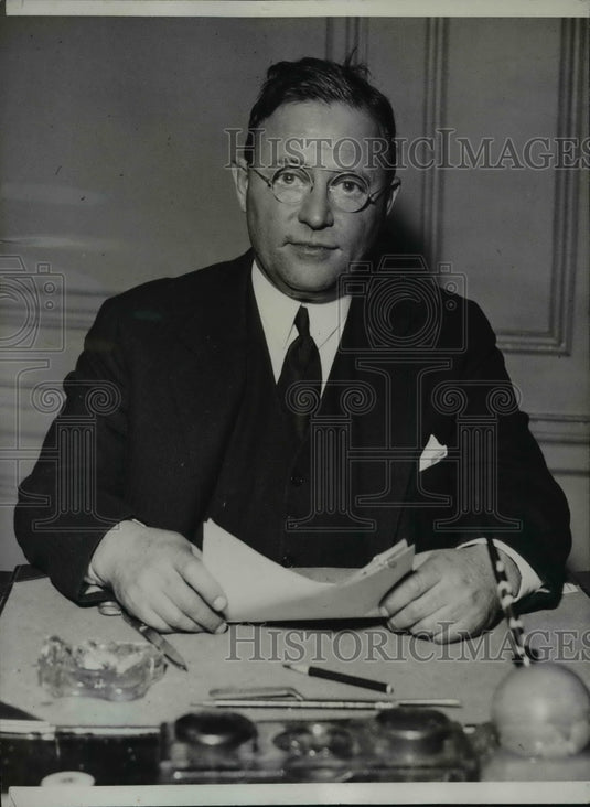 1933 Press Photo J David Stern purchases the New York Daily News - nef02197