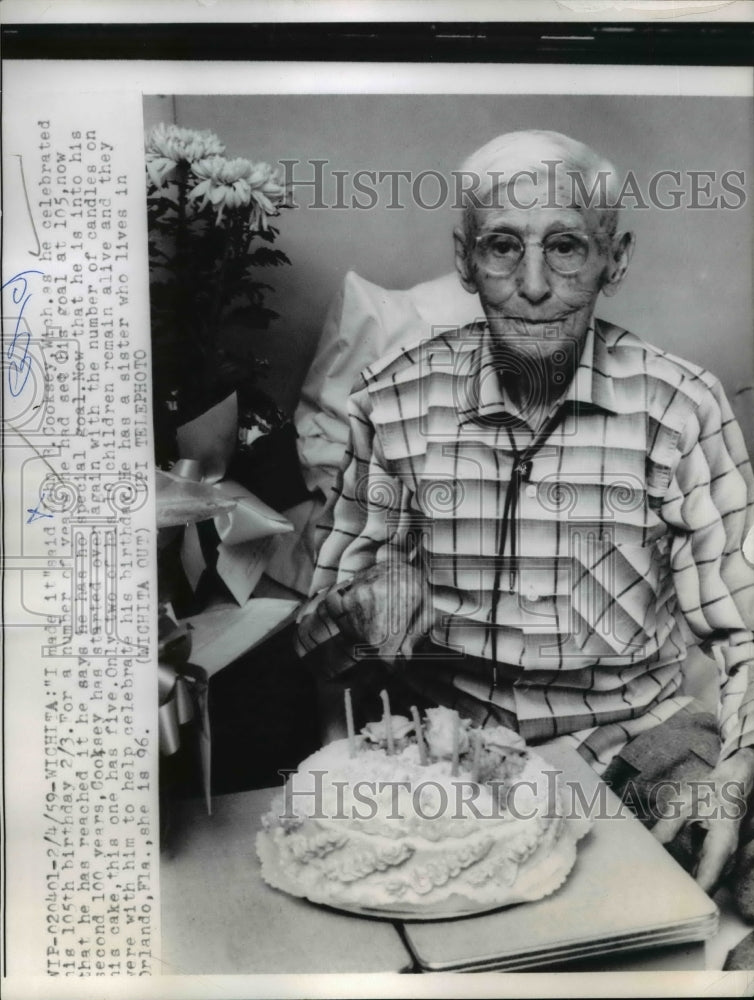 1959 Press Photo John B. Cooksey, Man Celebrating 105th Birthday - nef02284