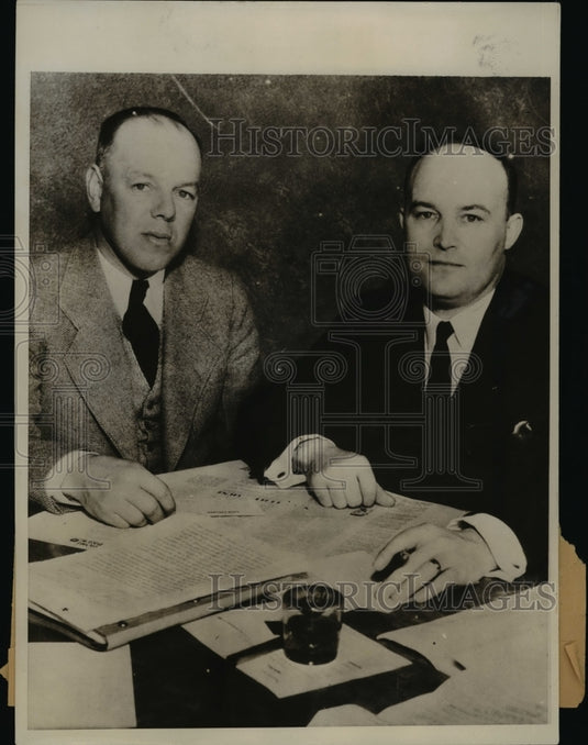 1933 Press Photo Allen Drumheller, Edwin James Brown, WA Racing Commission