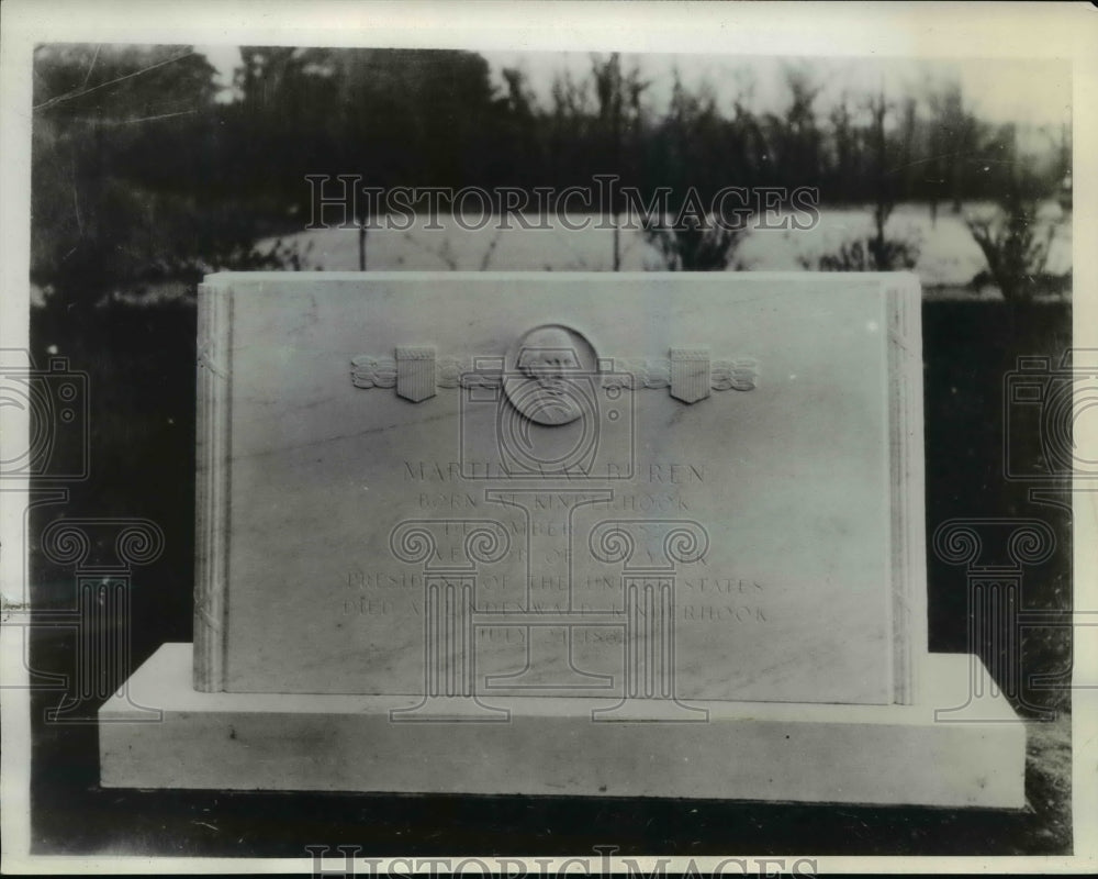 1932 Press Photo Marble monument dedicated to President Martin Van Buren
