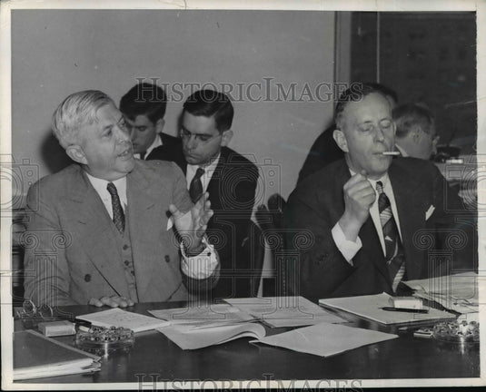 1942 Press Photo GM President Charles Wilson and Vice President Anderson