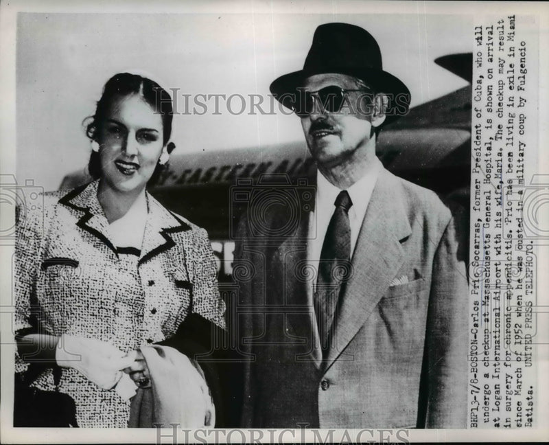 Load image into Gallery viewer, 1953 Press Photo Cuban President Carlos Prio Socarras &amp; Wife Maria in Boston
