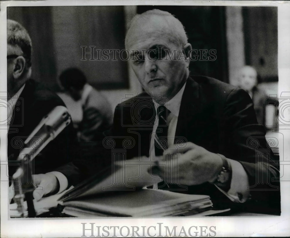 1960 Press Photo Frank Tremaine Vice President of United Press International