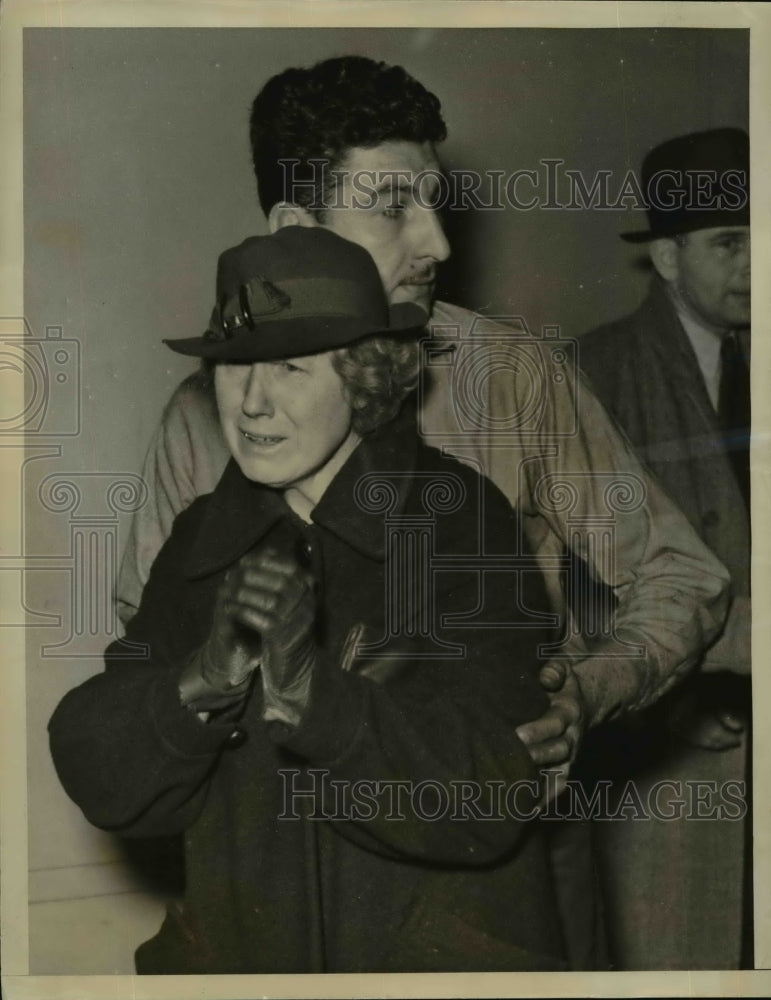 1937 Press Photo George Bothelo &amp; Hazel Schiarni in court - nef03176
