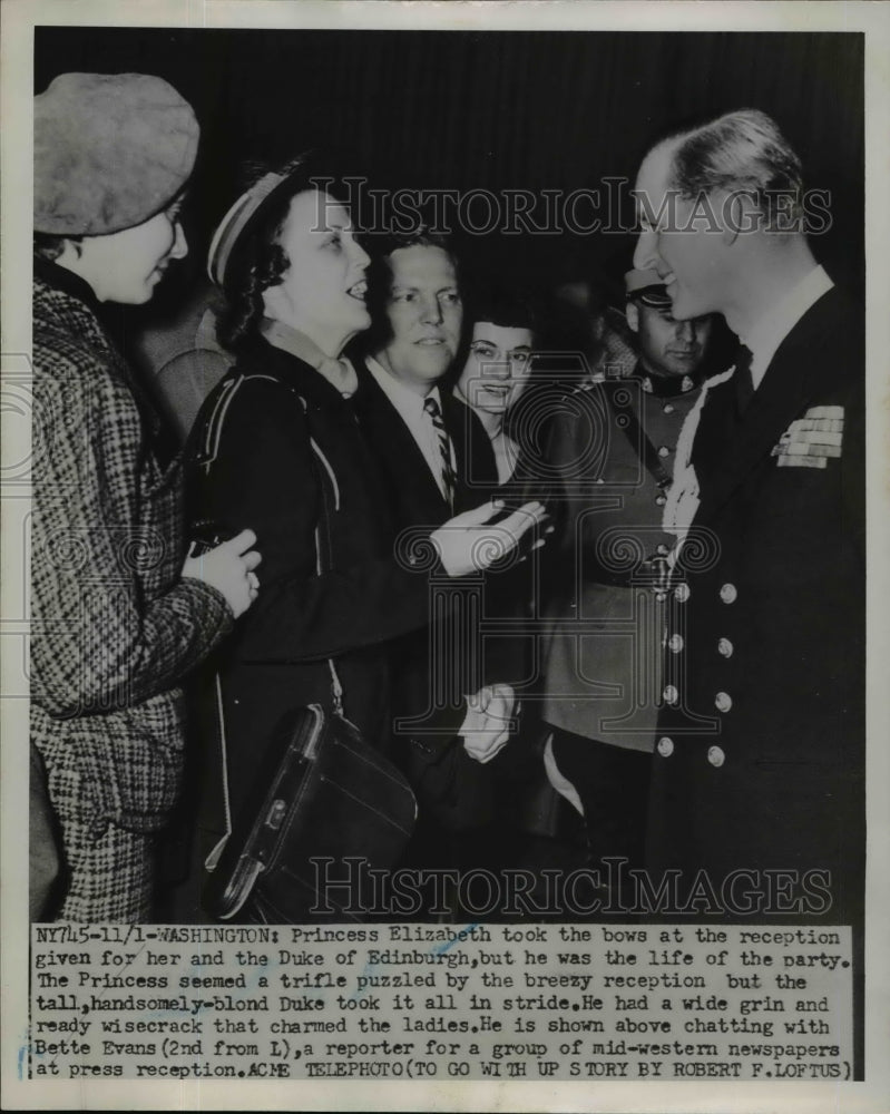 1951 Press Photo Duke of Edinburgh talks with Bette Evans at press reception