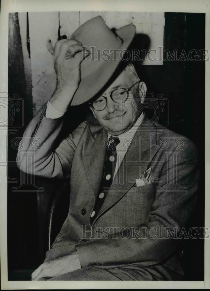 1941 Press Photo Businessman Karl Thalhammer seeks marriage annulment