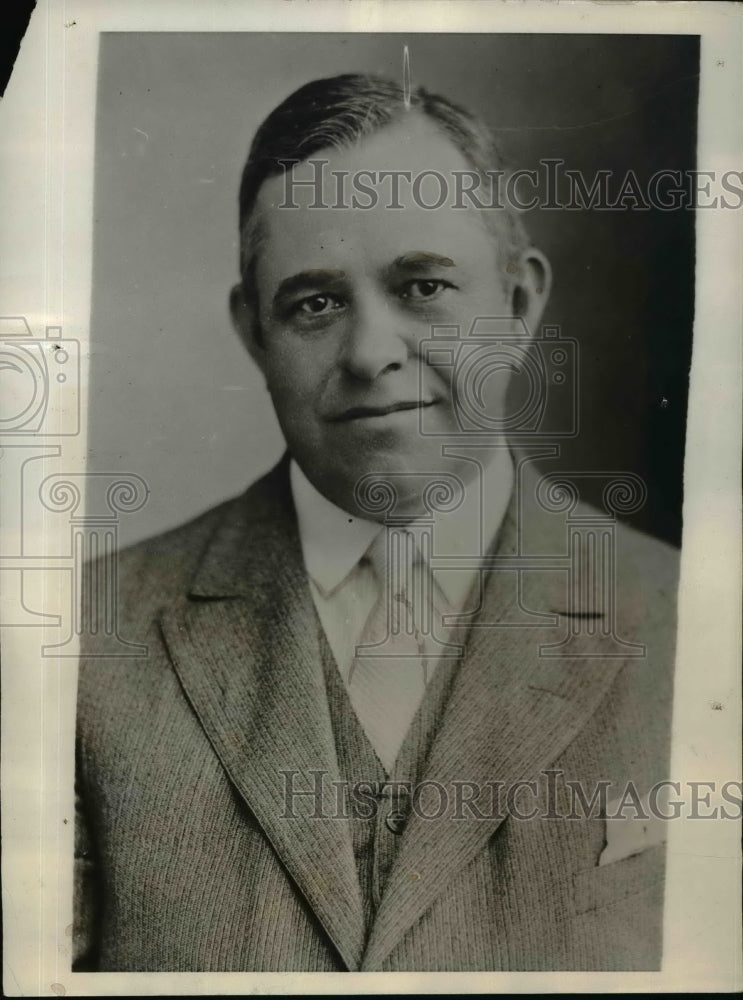 1928 Press Photo Manufacturer Forry Laucks sued for $500000 for assault
