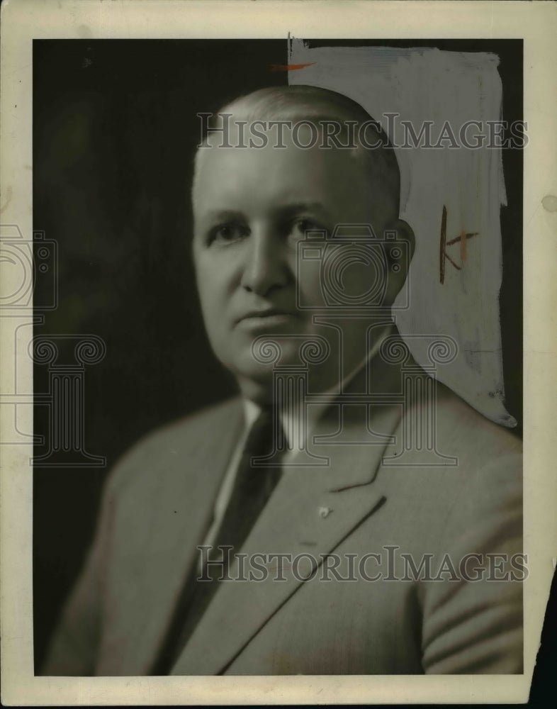 1932 Press Photo County Clerk Thomas Cook - nef03403