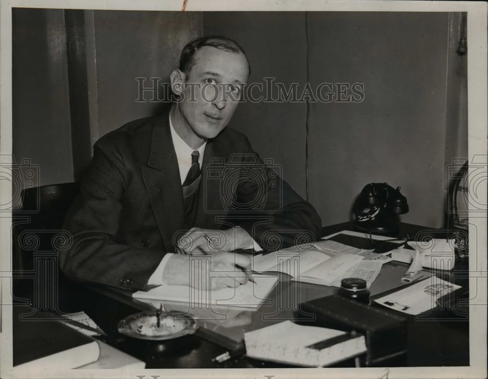 1939 Press Photo Bruce Cotton - nef03768
