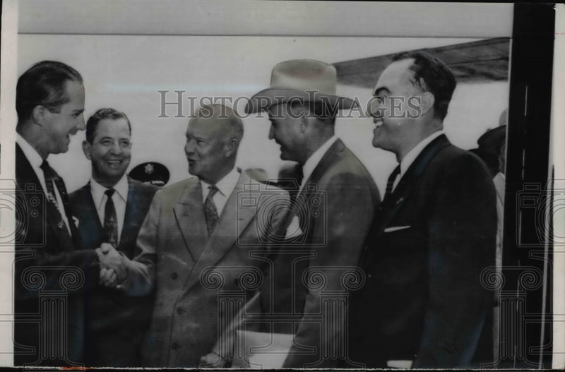 Load image into Gallery viewer, 1953 Press Photo President Eisenhower shakes mans hand - nef03833
