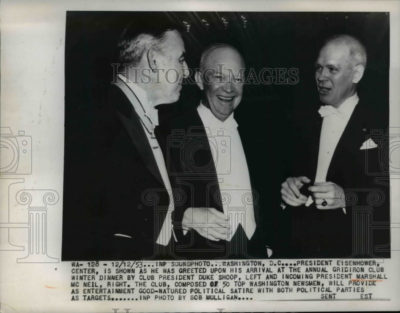 Load image into Gallery viewer, 1953 Press Photo President Eisenhower greeted at Grid Iron Club dinner
