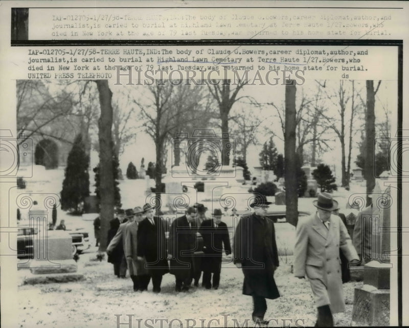 Load image into Gallery viewer, 1958 Press Photo Diplomat Claude Bowers buried in Terre Haute, IN - nef03994

