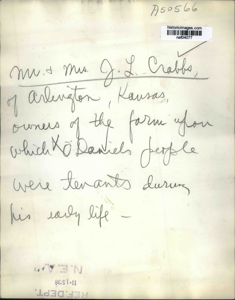 1938 Press Photo Mr & Mrs JL Crabbs Farmers in Arlington KS - nef04077
