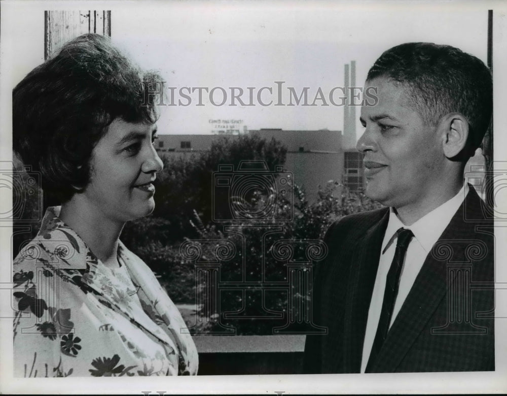 1966 Press Photo Kermit & Marjorie Croston - nef04361