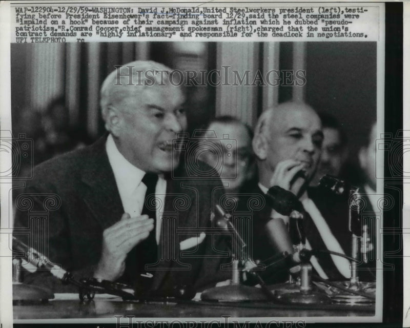 Load image into Gallery viewer, 1959 Press Photo USW President David McDonald testifies before Eisenhower board
