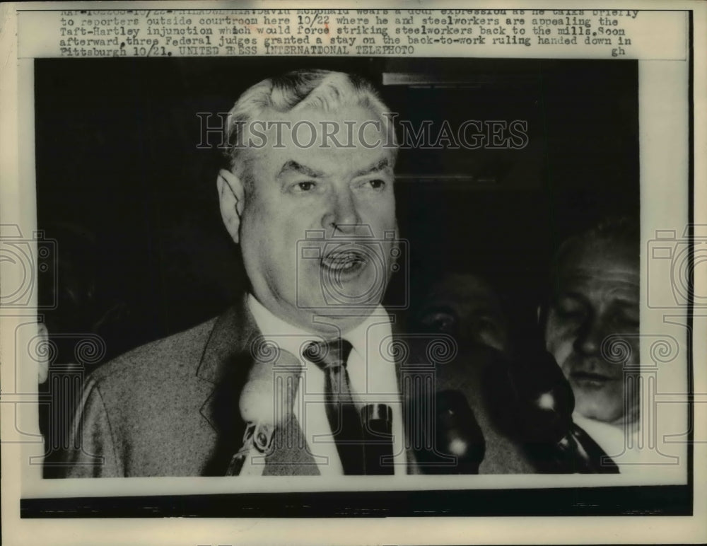 1959 Press Photo Steel Workers President David J. McDonald Talks to Reporters