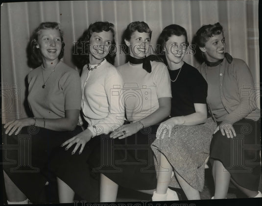 1953 Press Photo Five Lakewood High lovelies for Homecoming Queen - nef04469