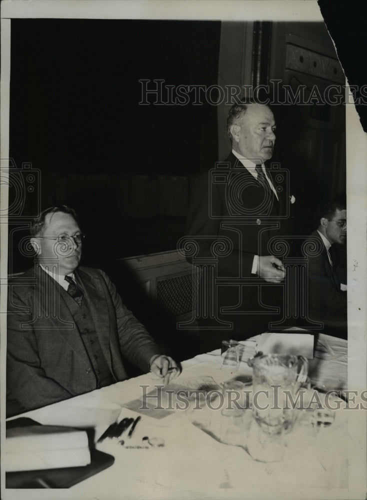 1934 Press Photo Paul Bellamy, Ohio Pres. of Society with General Hugh Johnson- Historic Images