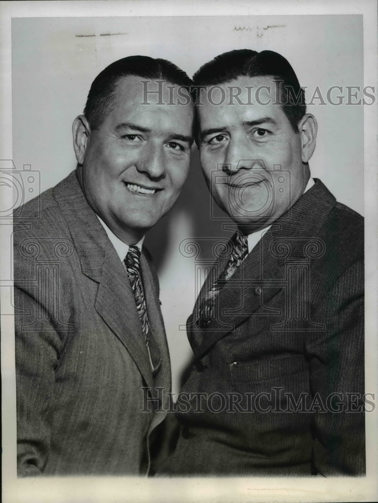 1946 Press Photo Warren I.Doonan and twin Chester, co-Pres.of Intl.Twins Assn