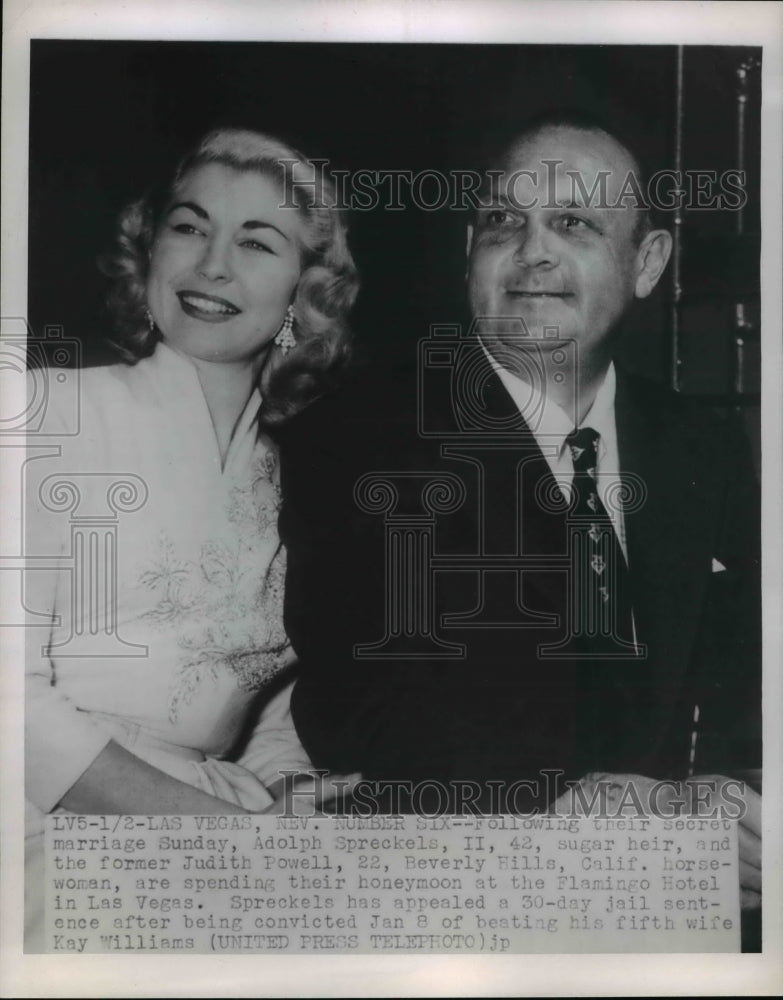 1954 Press Photo Adolph Spreckels, sugar heir and bride former Judith Powell