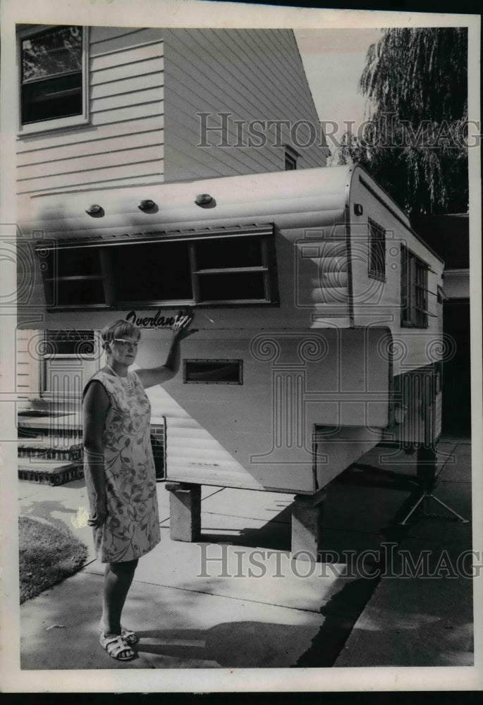 1969 Press Photo Mrs.Philip Schaude Mobile Home Sumpter Rd, Cleveland, OH