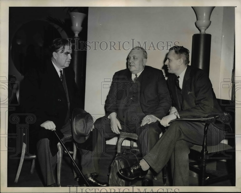 1941 Press Photo John L. Lewis, Ezra Van Horn, John R. Steeman in Negotiations