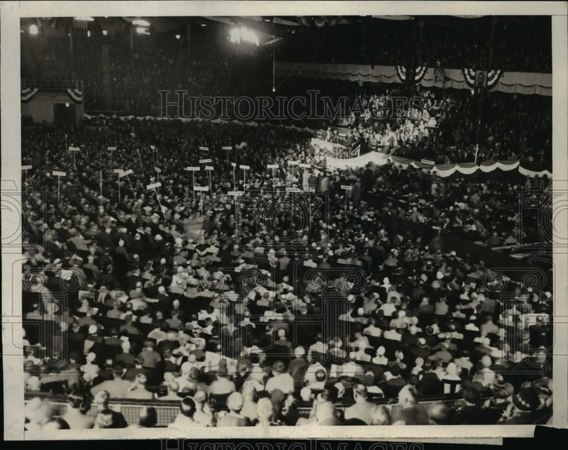 Load image into Gallery viewer, 1930 Press Photo Opening of the Republican National Convention - nef05937
