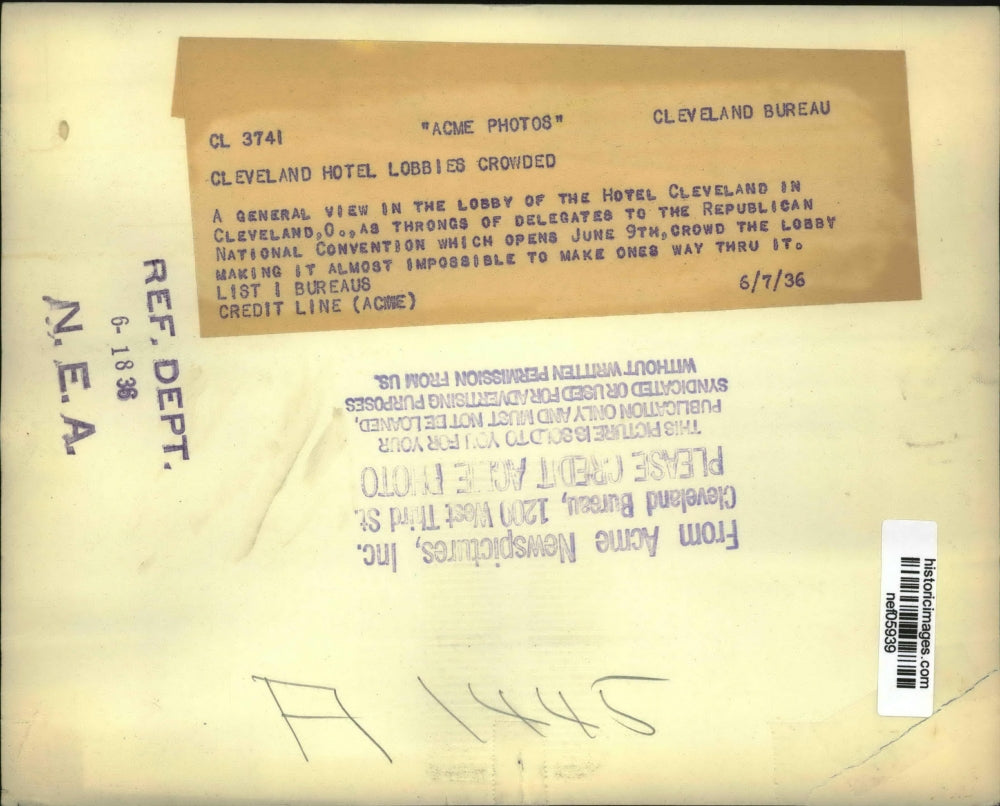 1936 Press Photo Cleveland Hotel crowded with Republican Delegates - nef05939