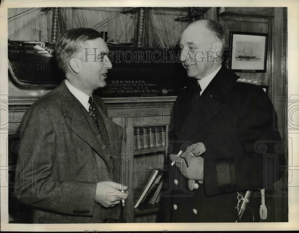 1937 Press Photo Navy Secretary Charles Edison Visiting Philadelphia Navy Yard