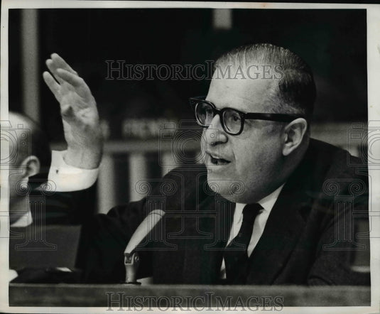 1968 Press Photo Israeli Ambassador Abba Eban During News Conference - nef06306