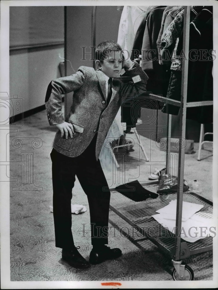 1953 Press Photo 9-Year-Old Charles Chandler - nef06747
